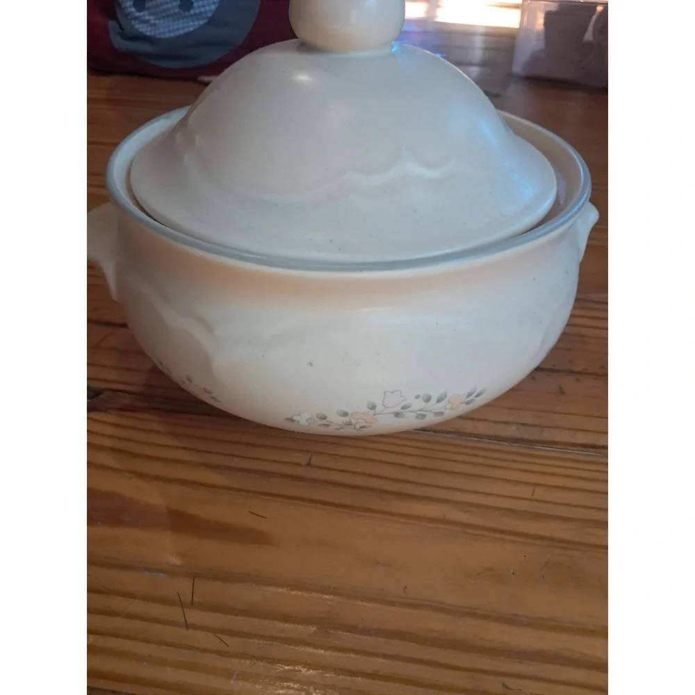 Vintage Pfaltzgraff Remembrance Casserole 2 QT Dish With Lid 5d